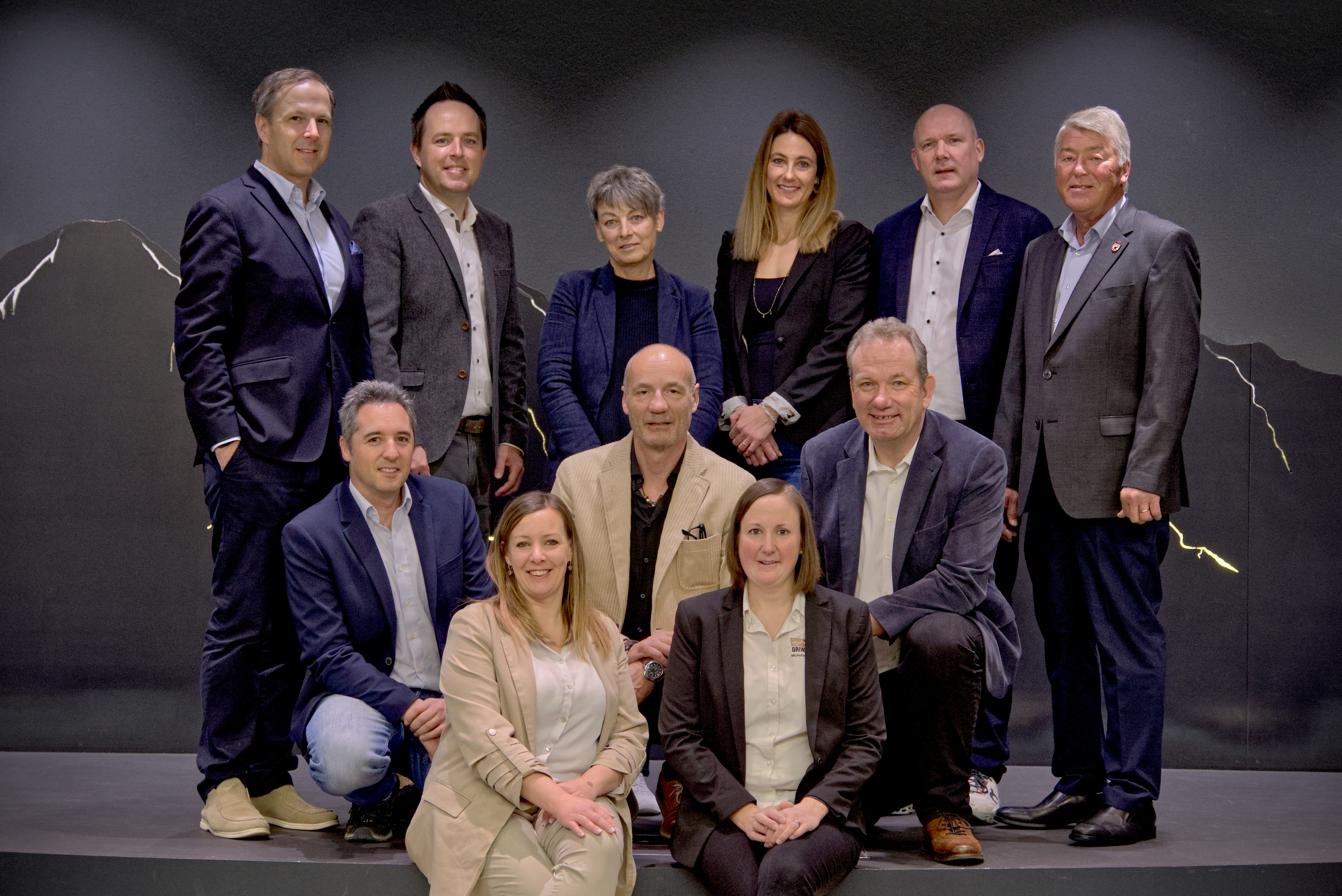 FXH29389.jpg FXH29389